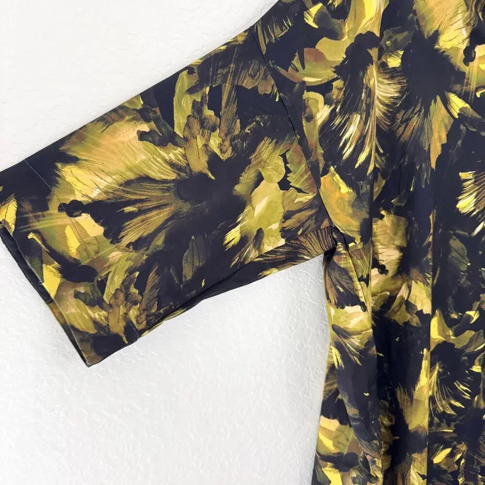 Bryn Walker Womens Tunic Top Shirt Size M Relaxed Artsy Lagenlook Floral Black